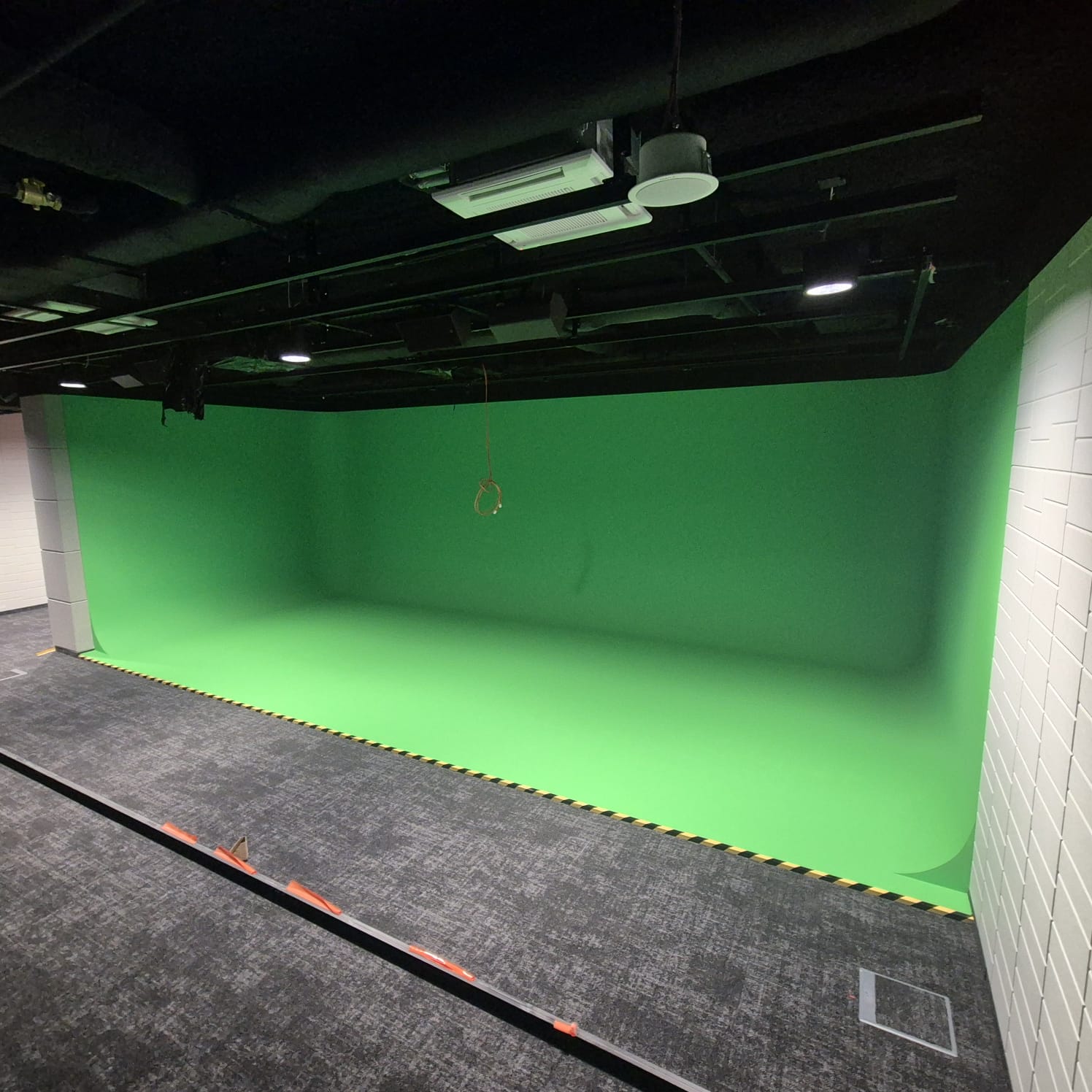 ALT - Green Screen