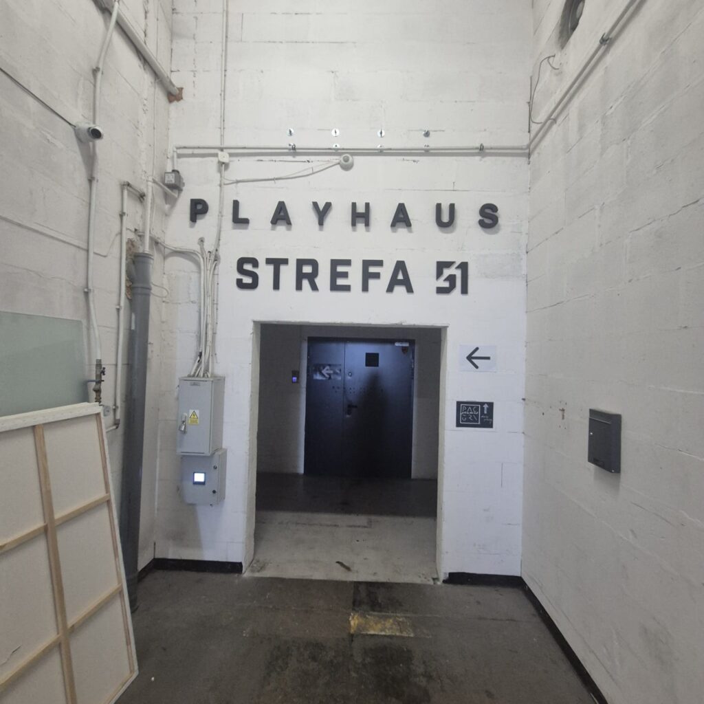 ALT - cyklorama przejezdna w Playhaus